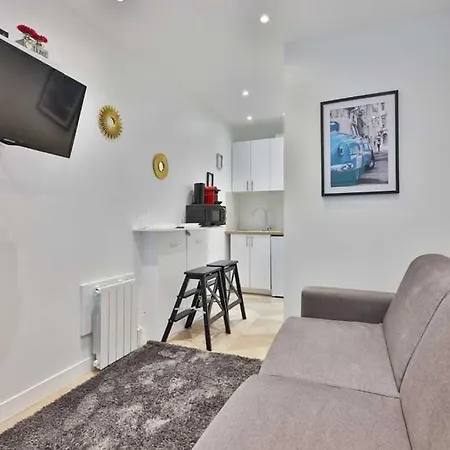 Appartamento Close To Marais L 20min From Louvre By Transport Parigi